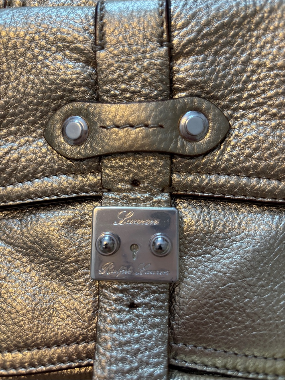 New Vintage Lauren Ralph Lauren Metallic Gold Pebbled Leather Shoulder Bag - Picture 4 of 5